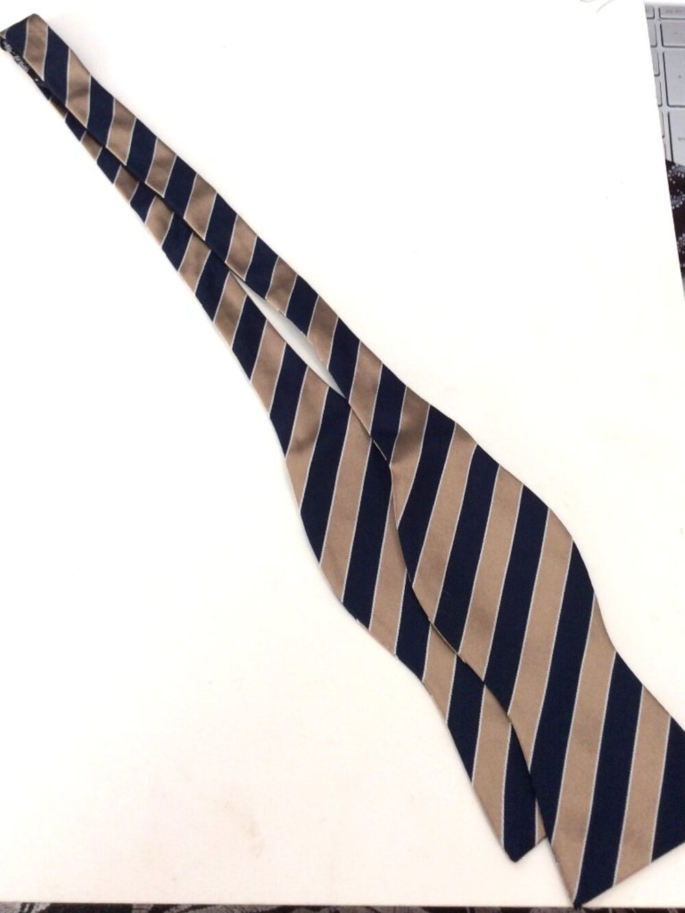 Men's Cremiux To Be Tied Adjustable Bow Tie - Navy/Tan Silk